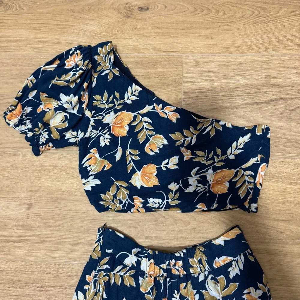Seven Wonders Elana Crop Top Maxi Skirt Set Women XS One Shoulder Floral Tiered
